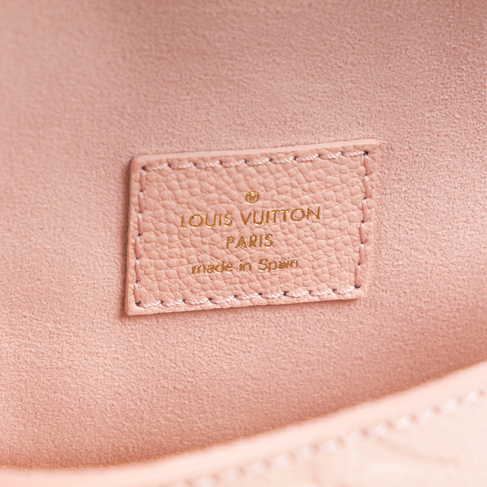 路易威登 LOUIS VUITTON Nano Diane 腋下包法棍 單肩背包 粉紅色 M83566 晶片款 粉NANO DIANE 原廠盒子/防塵袋