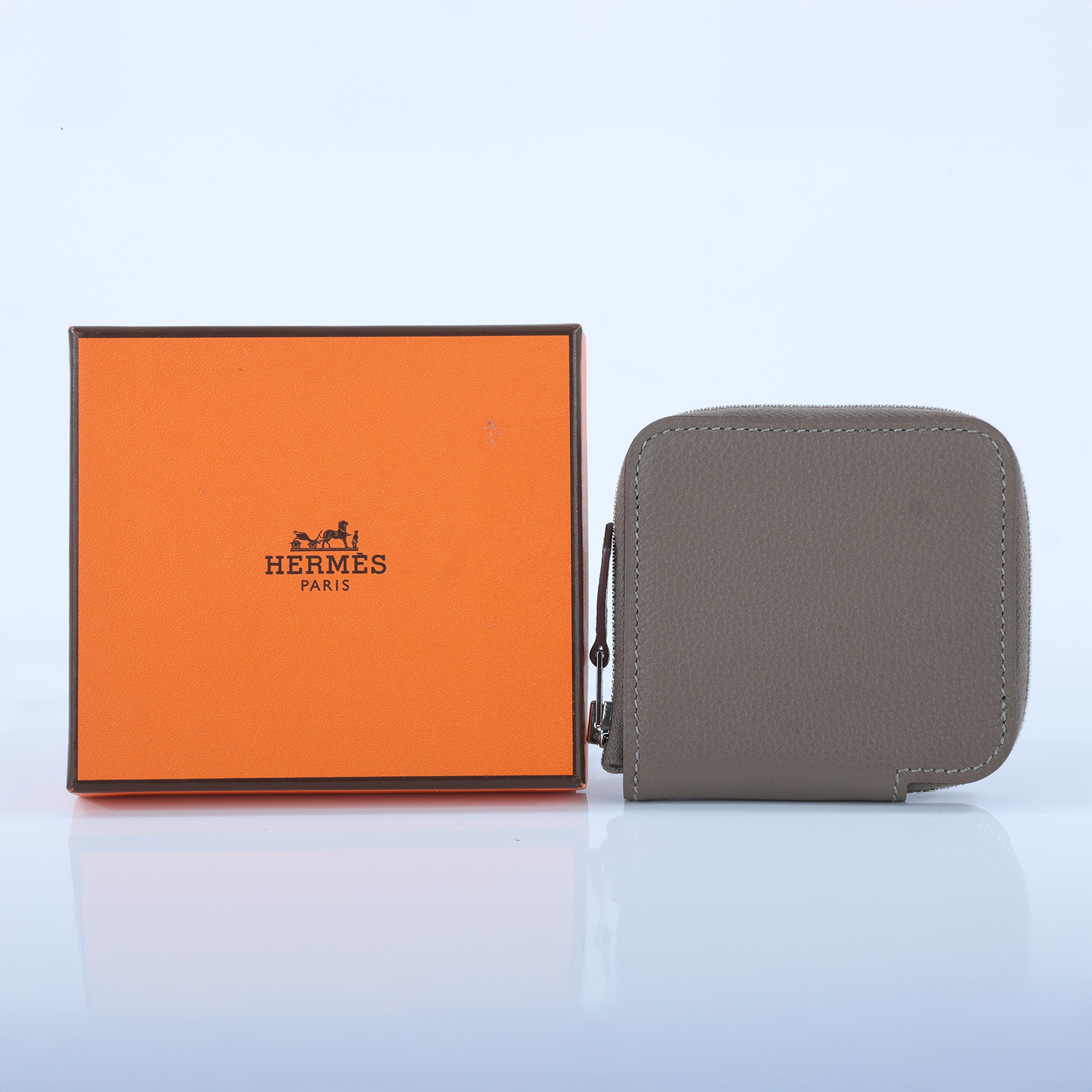 愛馬仕 Hermes SilkIn 拉鍊 絲巾 零錢包 SILKC K 大象灰絲巾零錢包 原廠盒子