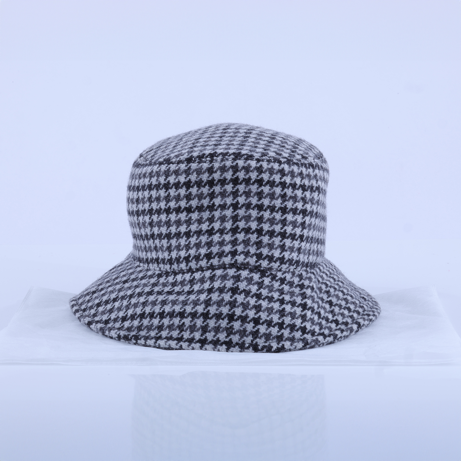 繆繆 MIU MIU 水桶帽 5HC196_2F87_M 千鳥格漁夫帽 #M 無附屬品