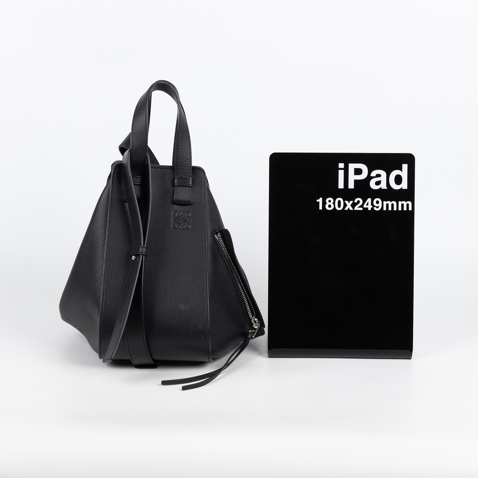 羅意威 LOEWE Hammock 手提包 小型 經典小牛皮  387.30.S35 黑HAMMOCK SMALL 無附屬品