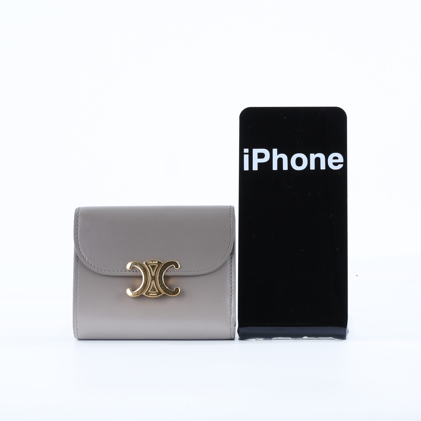 思琳 CELINE 亮面牛皮革 小型 TRIOMPHE COMPACT 銀包連零錢格 10D783DPV 凱旋三折短夾 原廠盒子/防塵袋