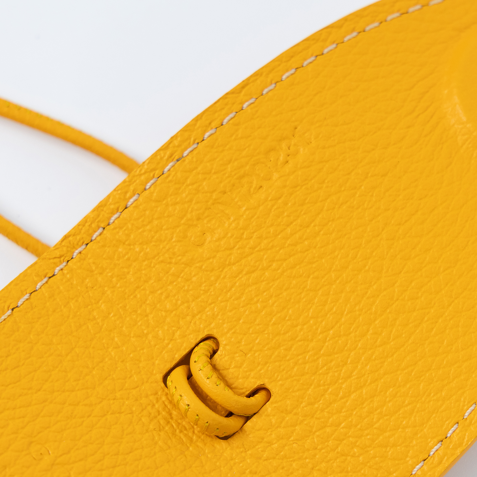 高雅德 GOYARD Croc Universel 磁吸式固定 吊飾 CROCUNPMLCL 黃磁吸小掛件 原廠盒子