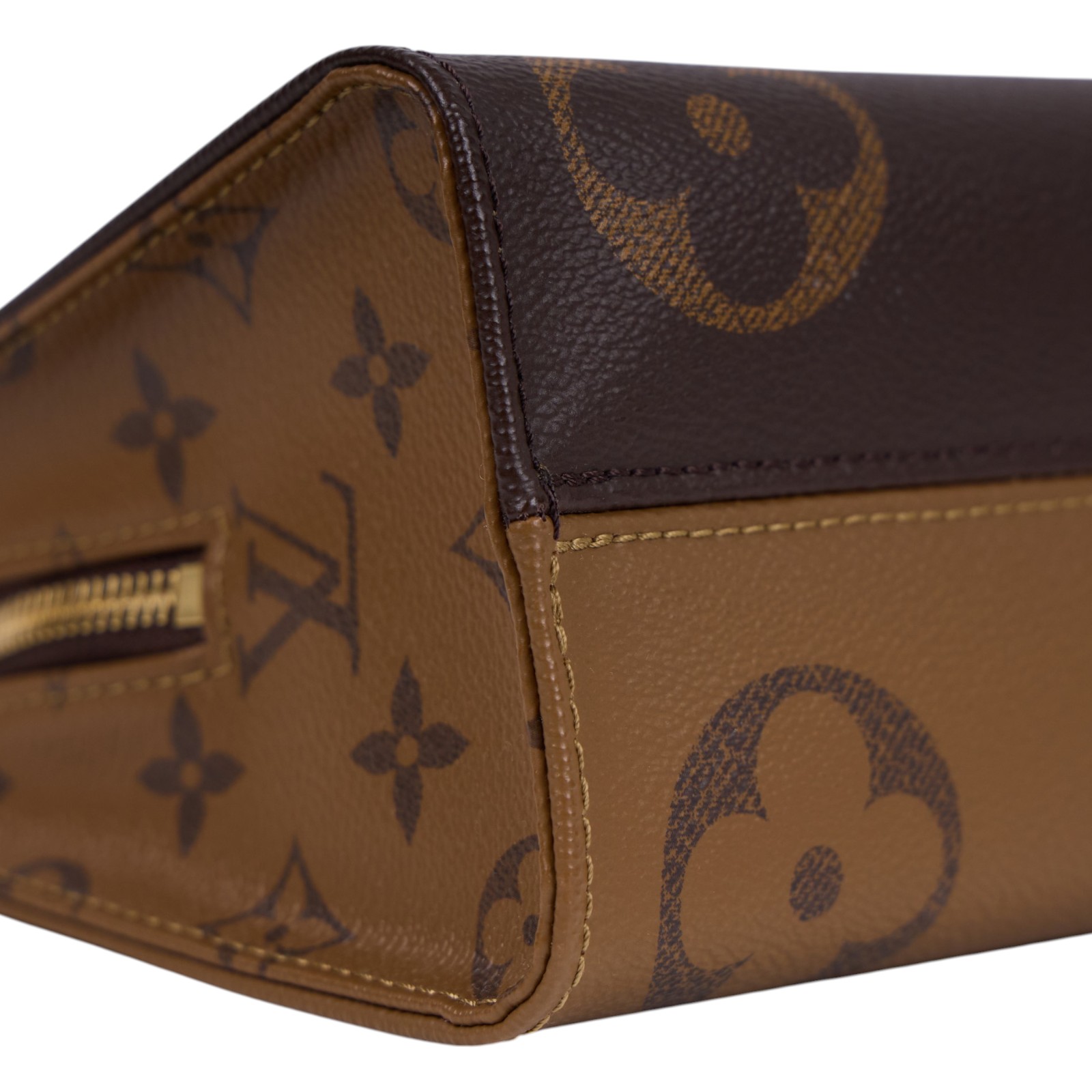 路易威登 LOUIS VUITTON OnTheGo East West 皮革飾邊 經典帆布 手提 斜背包 M46653 晶片款  防塵袋/背帶/零錢包