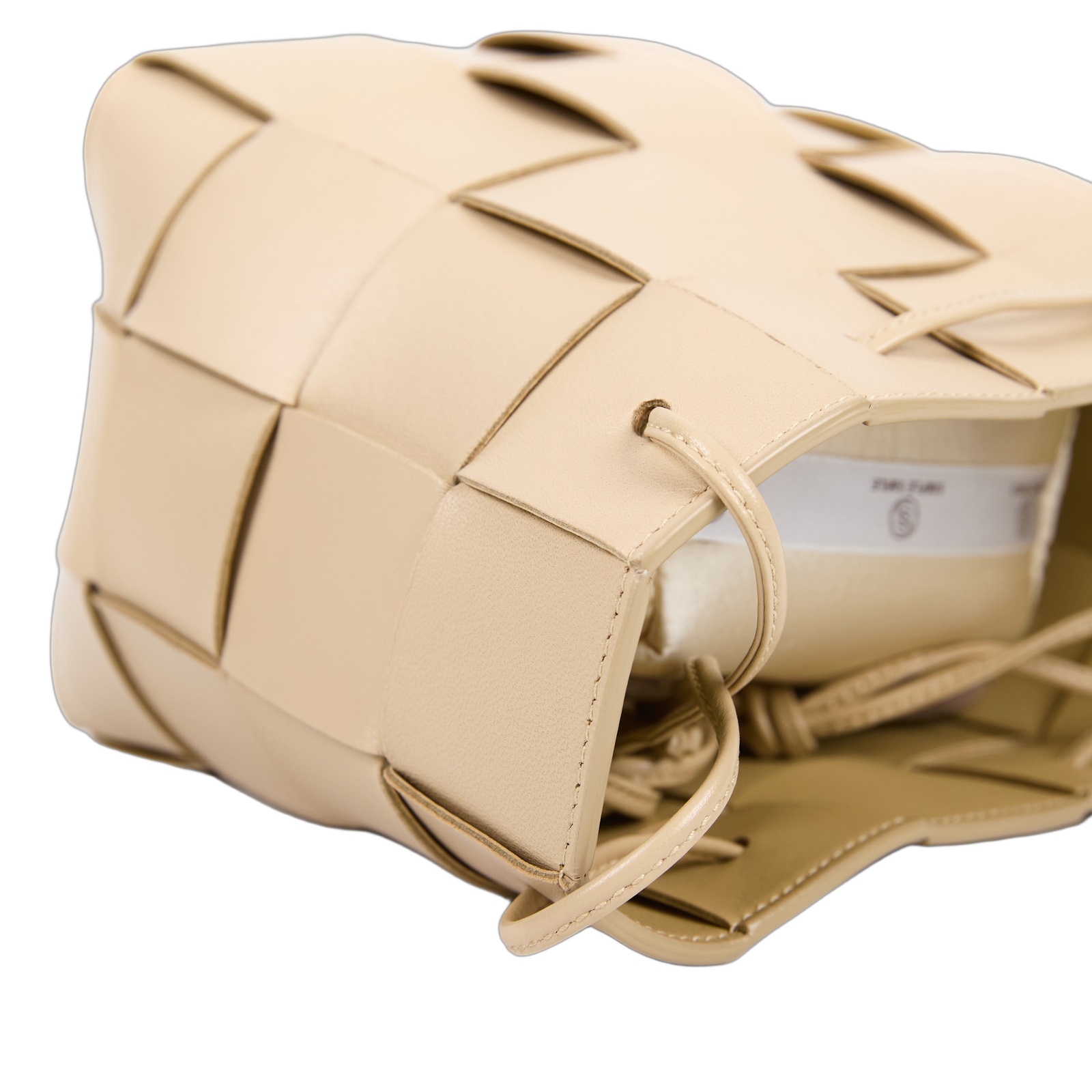 寶緹嘉 BOTTEGA VENETA Cassette 編織 迷你 水桶包 斜背包 680218VCQC4 奶茶CASSETTE水桶包 防塵袋