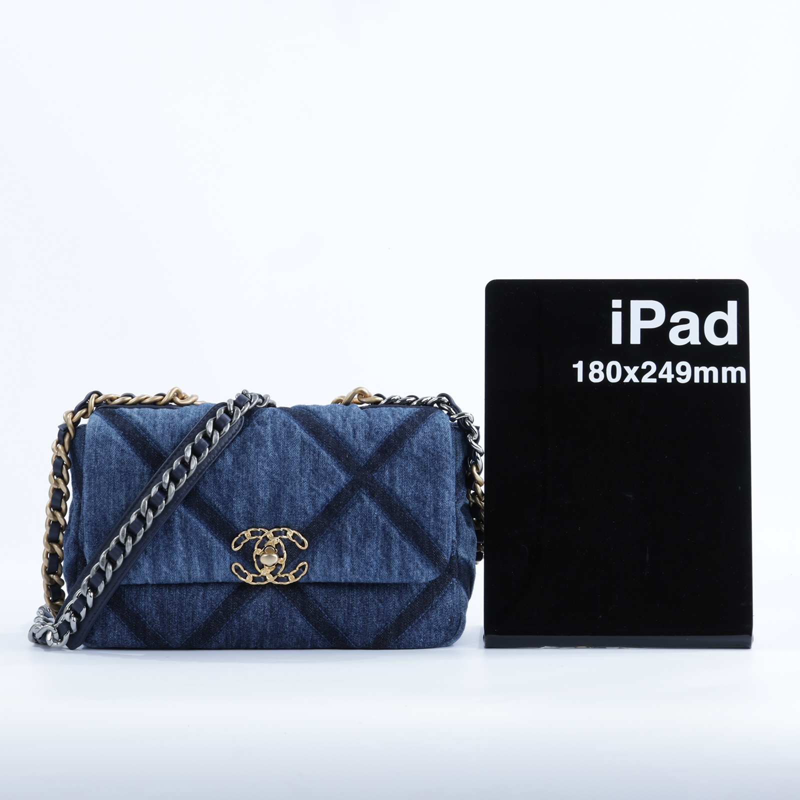 香奈兒 CHANEL 19 口蓋包 菱格紋 金銀鍊帶 手提 肩背包 AS1160 晶片款 牛仔19包 26CM 無附屬品