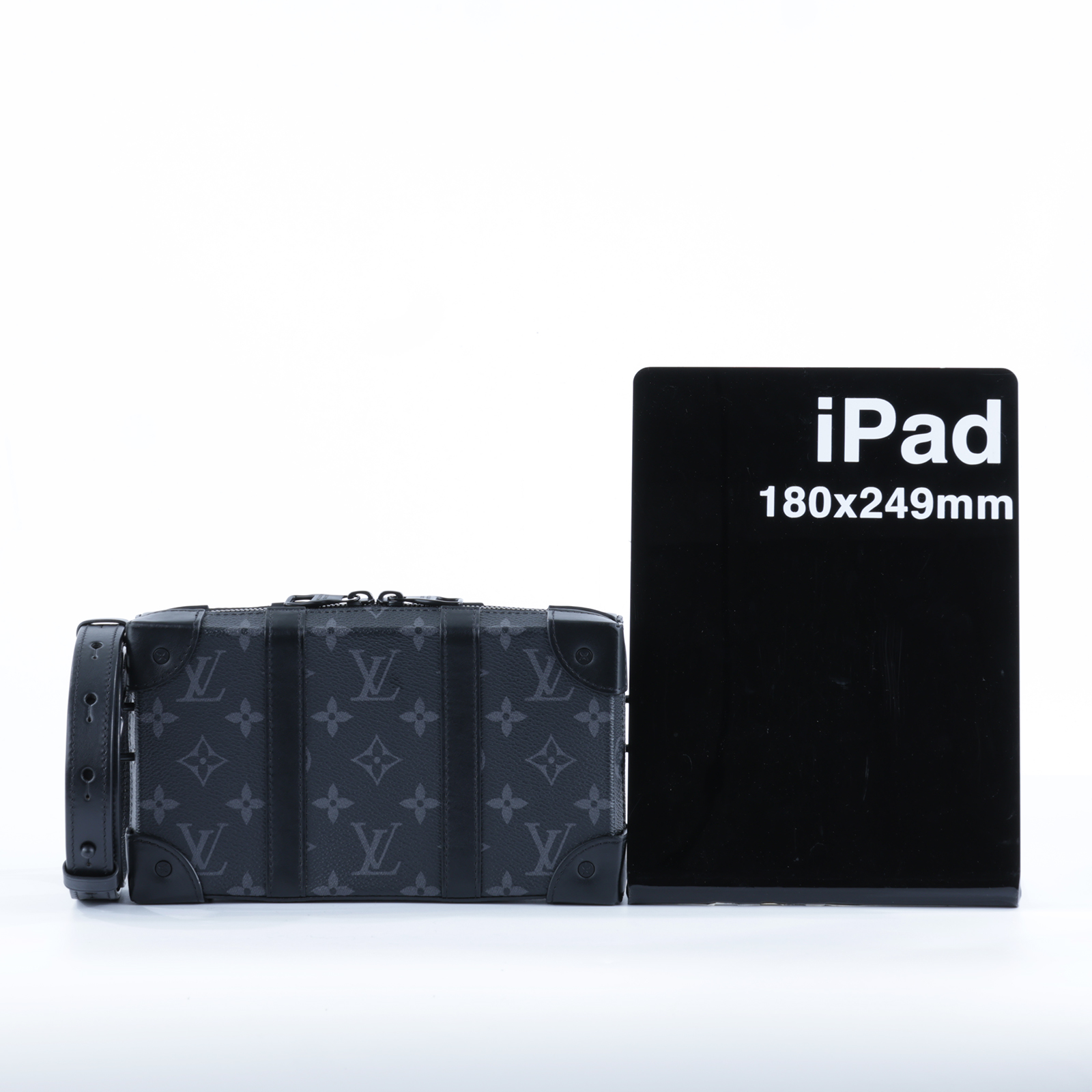 路易威登 LOUIS VUITTON Mini Soft Trunk 迷你 隨身包 黑色 M69838 晶片款  原廠盒子/防塵袋/購買證明