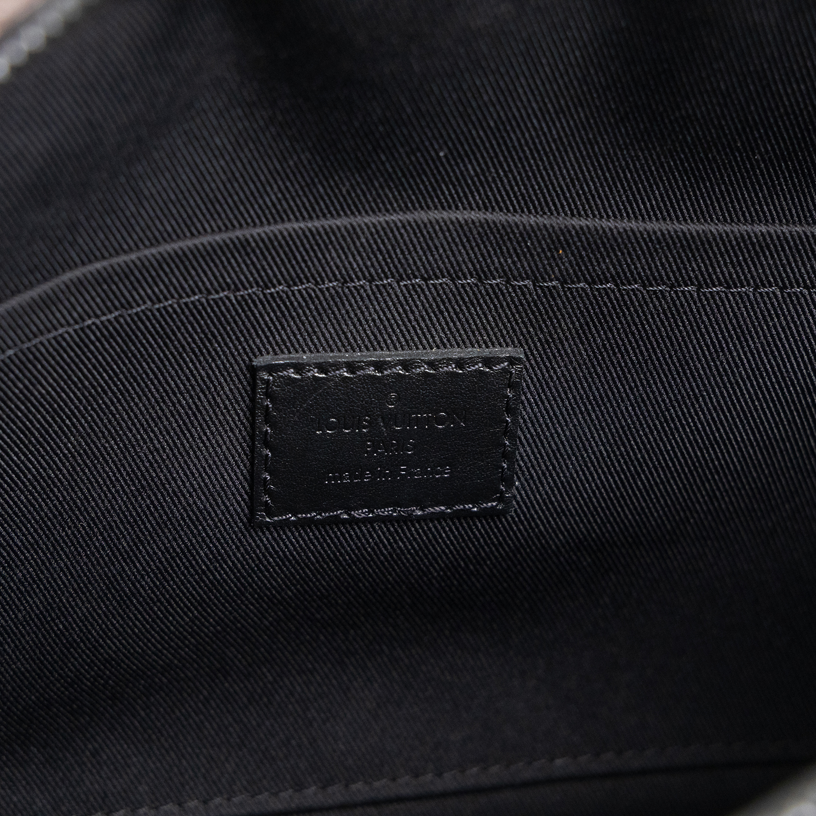 路易威登 LOUIS VUITTON S-Lock Messenger 郵差包 肩背包 斜背包 M46688 晶片款 原花S-Lock 郵差包 防塵袋/背帶