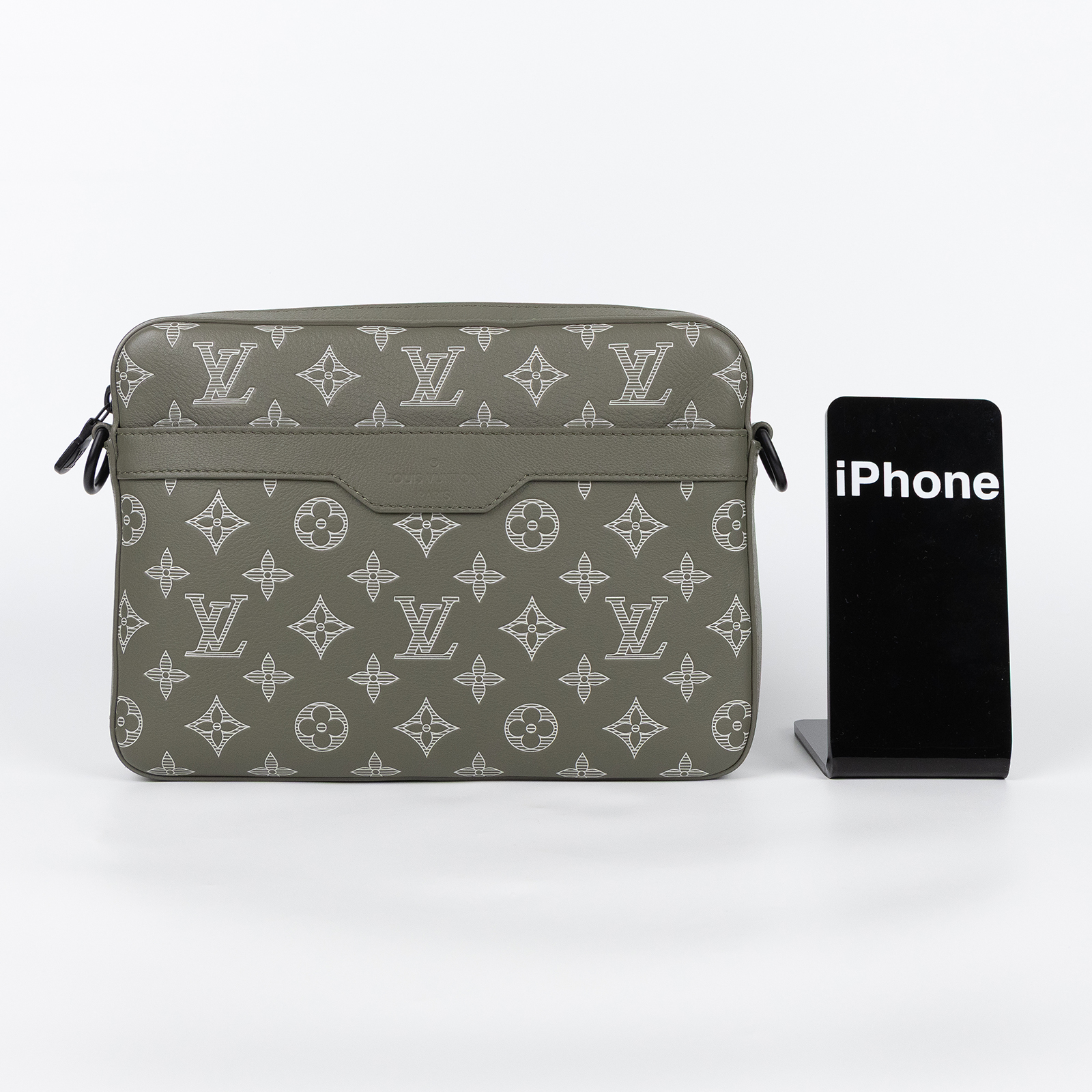 路易威登 LOUIS VUITTON Trio 三合一 郵差包 斜背包 M12490 晶片款 綠原花Trio 郵差包 防塵袋/子包2/背帶