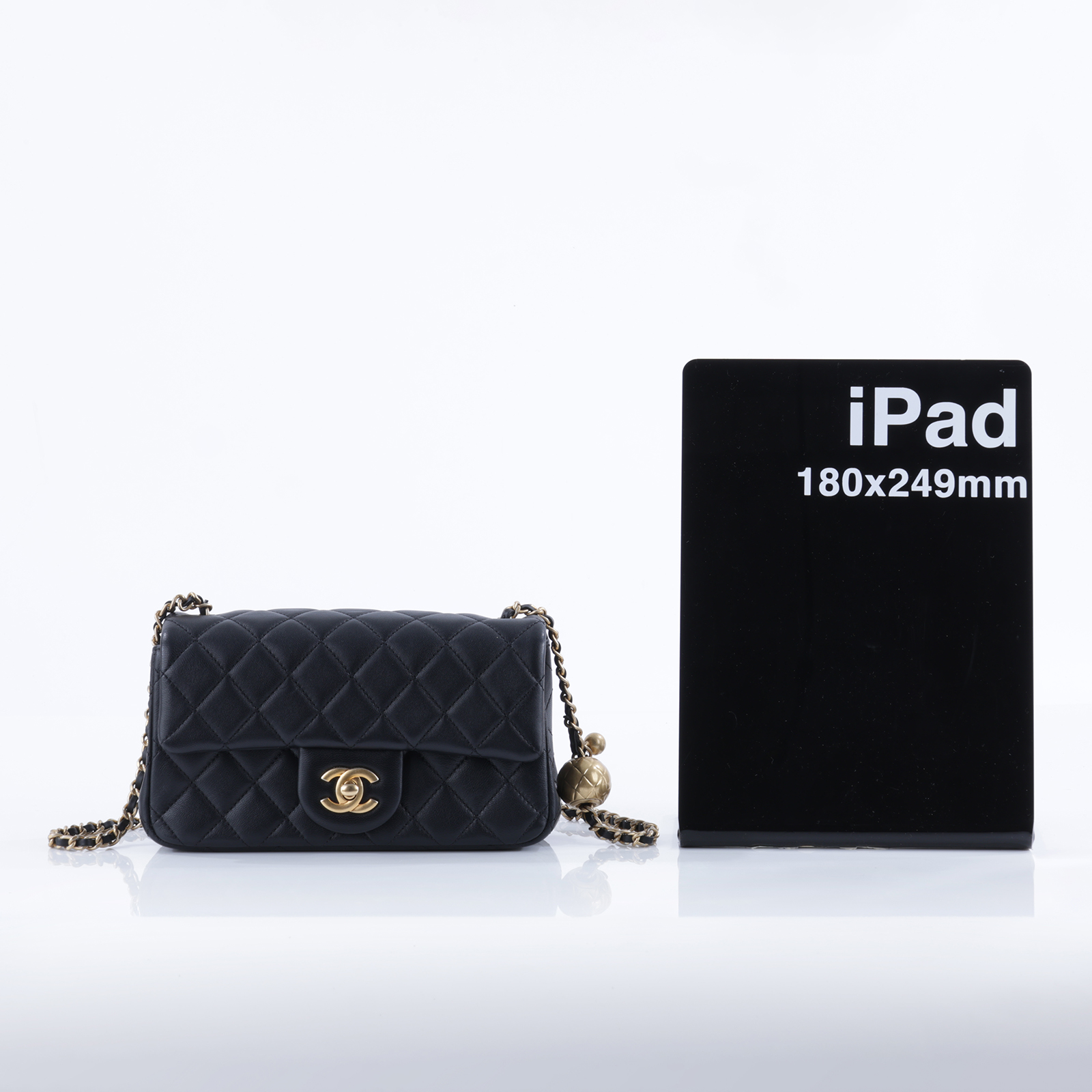香奈兒 CHANEL 經典迷你口蓋包 AS1787 B02916 黑羊金球COCO20 防塵袋/購買證明影本