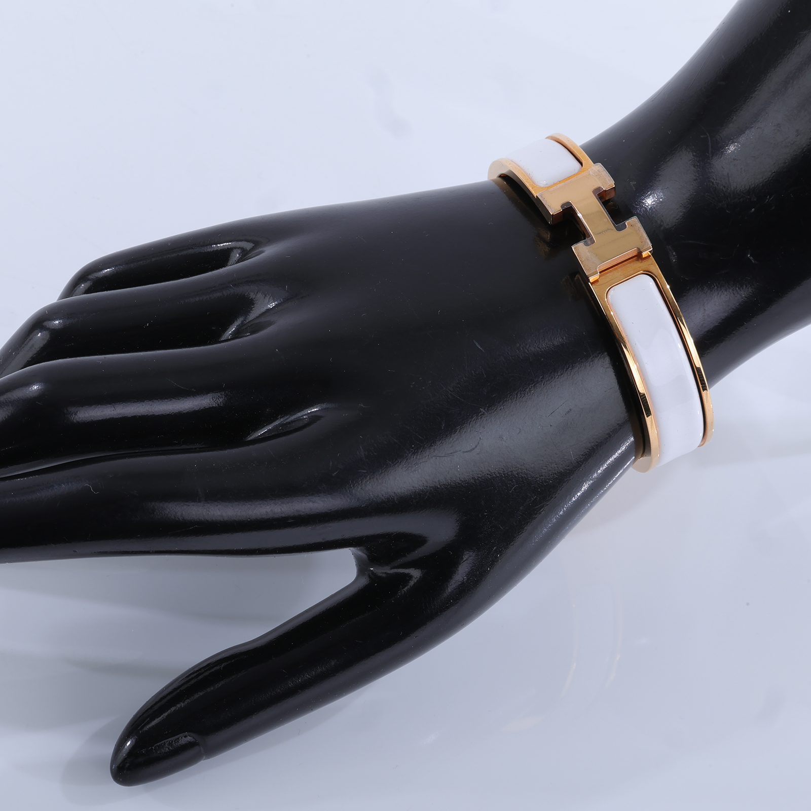 愛馬仕 Hermes Clic H PM 手環 白色 H700001FO31PM /FI1129 白金CLIC H手環 原廠盒子/防塵袋