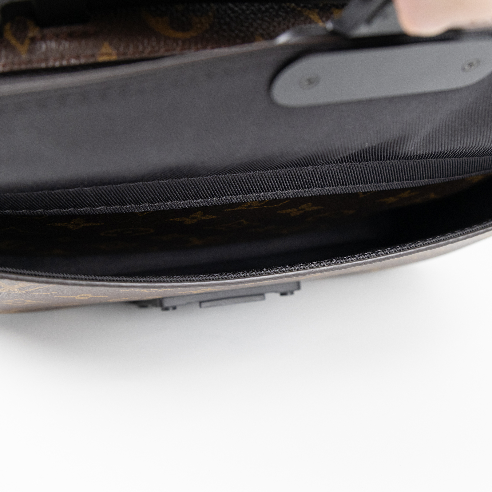 路易威登 LOUIS VUITTON S Lock 郵差包 塗層帆布 M45806 晶片款 棕原花S Lock郵差包 防塵袋/購買證明