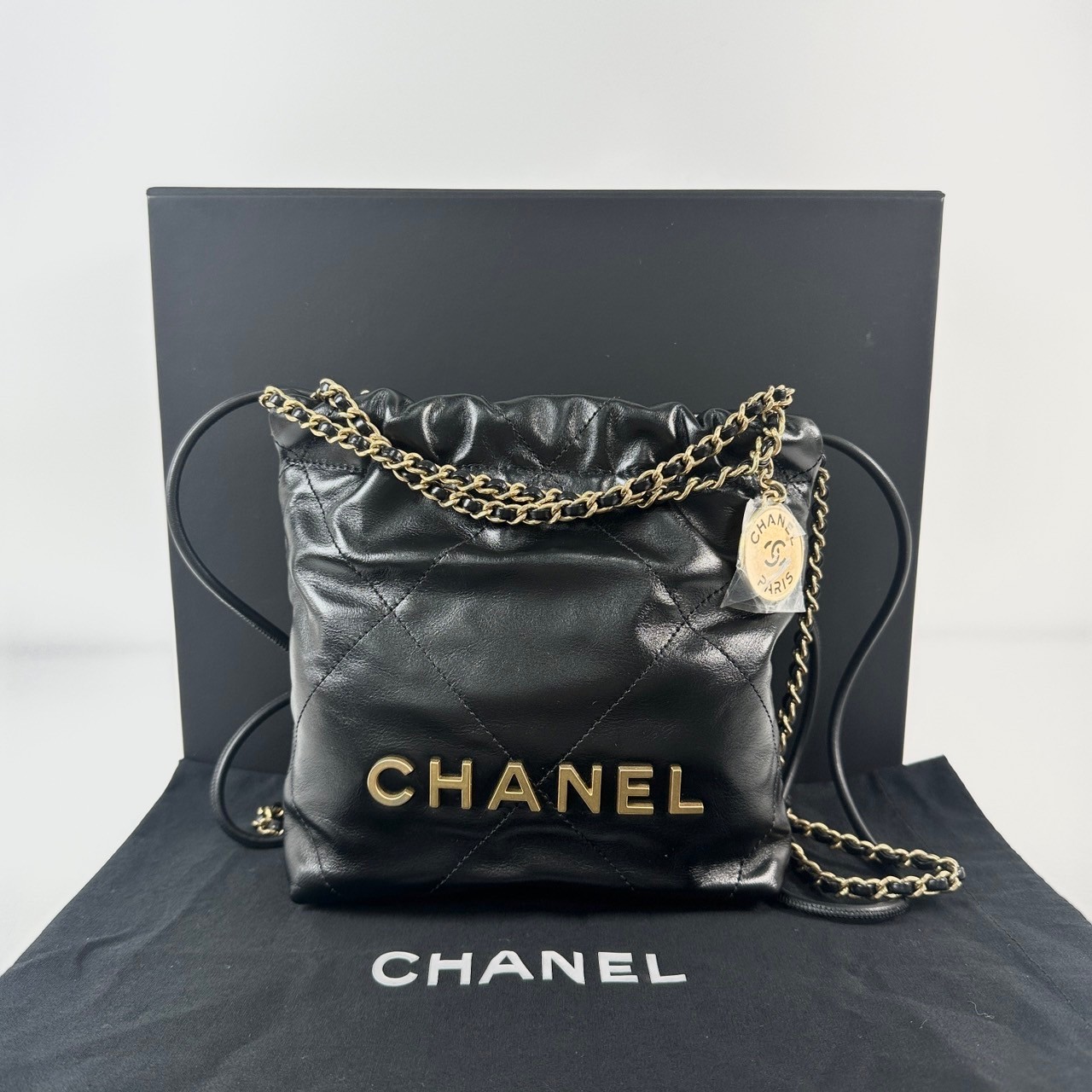 香奈兒 CHANEL 22 迷你 束口包 AS3980 晶片款 黑金22 MINI 原廠盒子/防塵袋